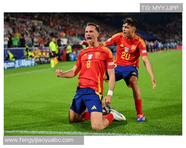 足球明星圣西尼的传奇之路与他对足球的热爱与奉献