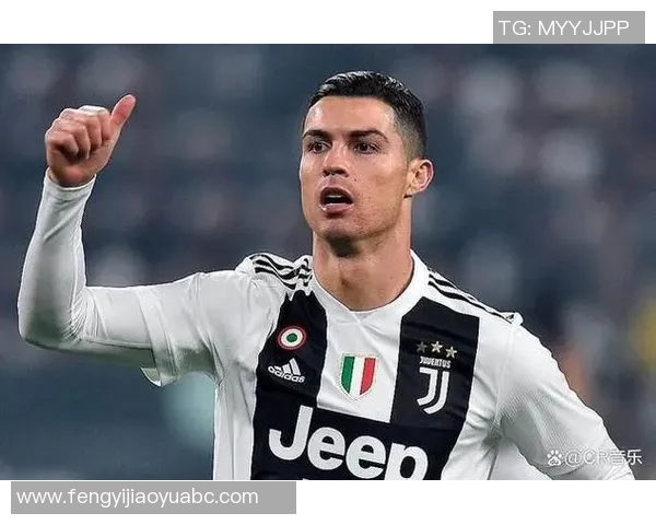 足球明星剪脸视频揭秘明星背后的真实面貌与个性魅力