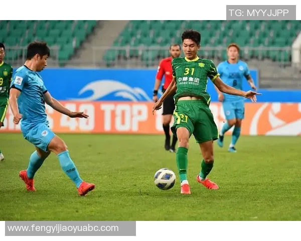 深入分析北京足球队的节奏打法与战术特点探讨