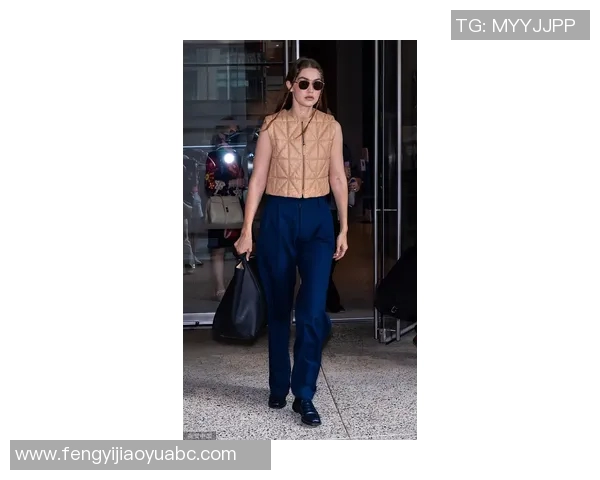 足球明星背心男生时尚搭配指南及精选图片展示