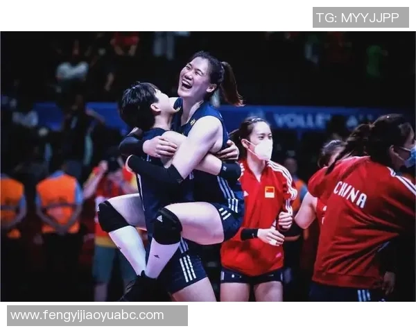 杭州排球队在冠军赛中的灵活战术与团队协作表现分析 杭州排球队在冠军赛中的灵活战术与团队协作表现分析